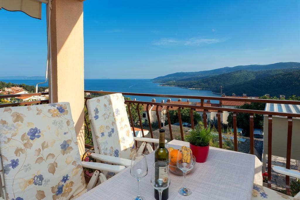 ArtApArt Z Rabac Exterior foto